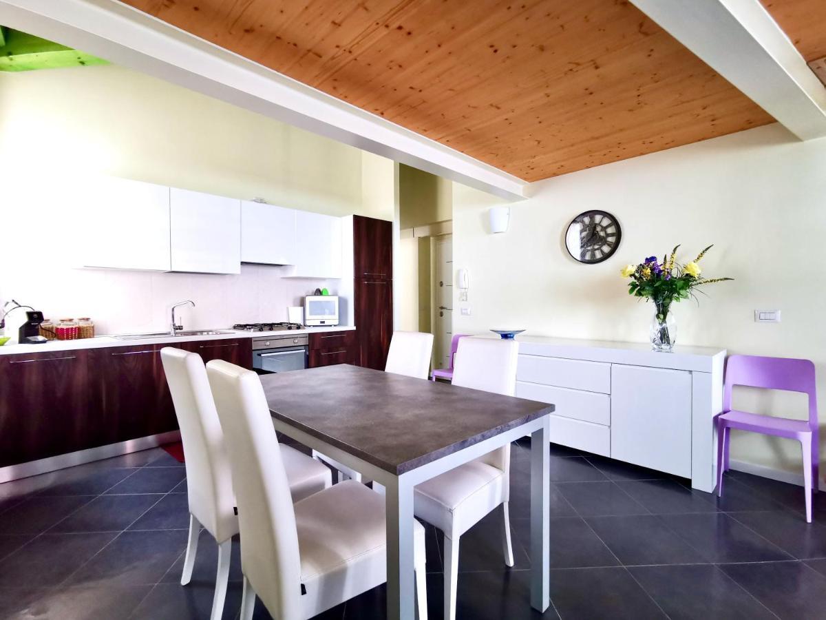Manzoni By Design Studio Apartment Bellano Bagian luar foto